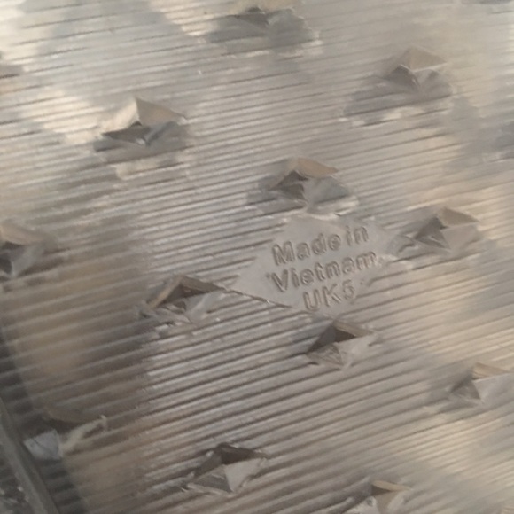 Fenty Puma by Rihanna Grey Spike Slides - Picture 5 of 7